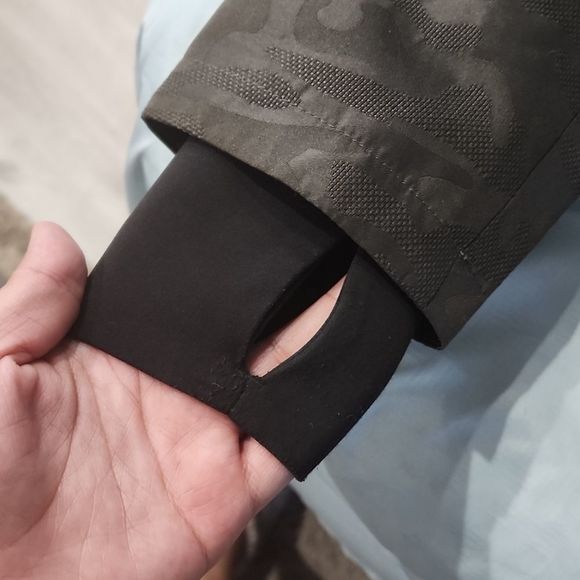 Michael Kors Camo 😻 Winter Coat Jacket Size M - Picture 11 of 12